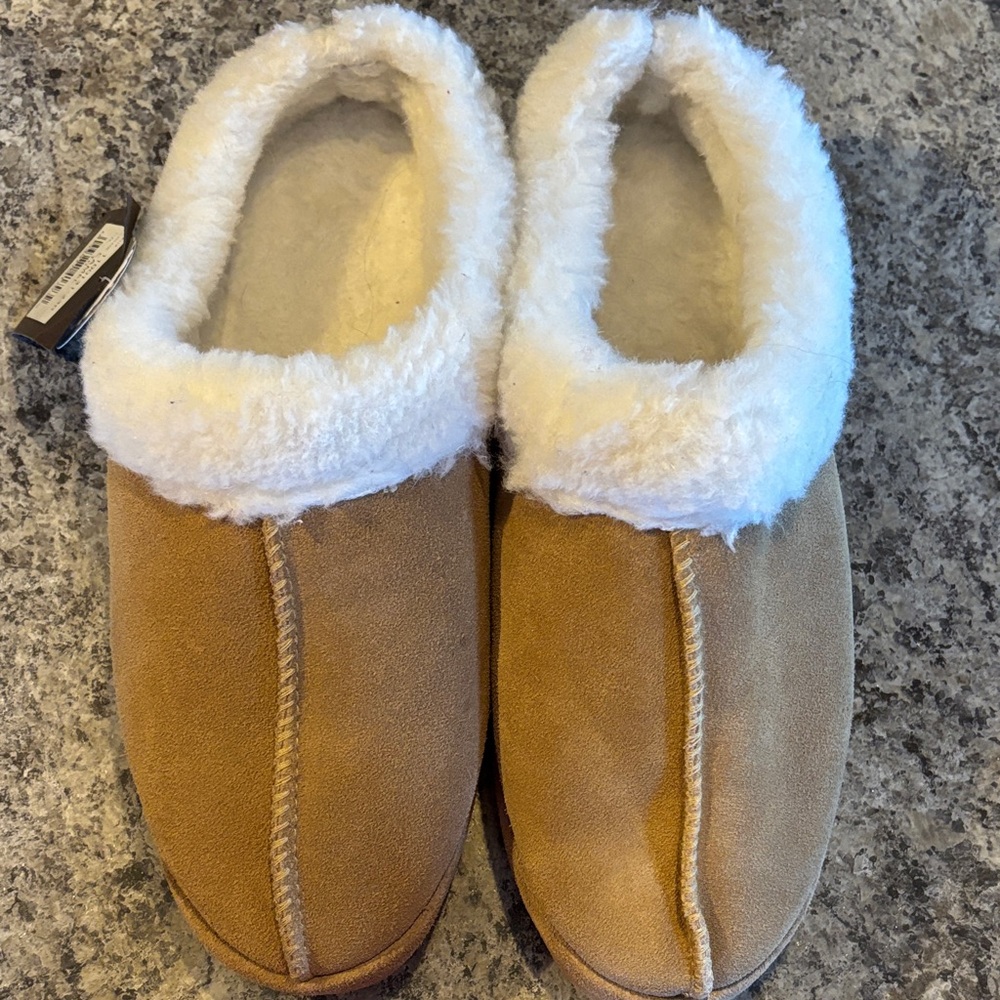 Muk Luks Tan and Cream Leather Slippers